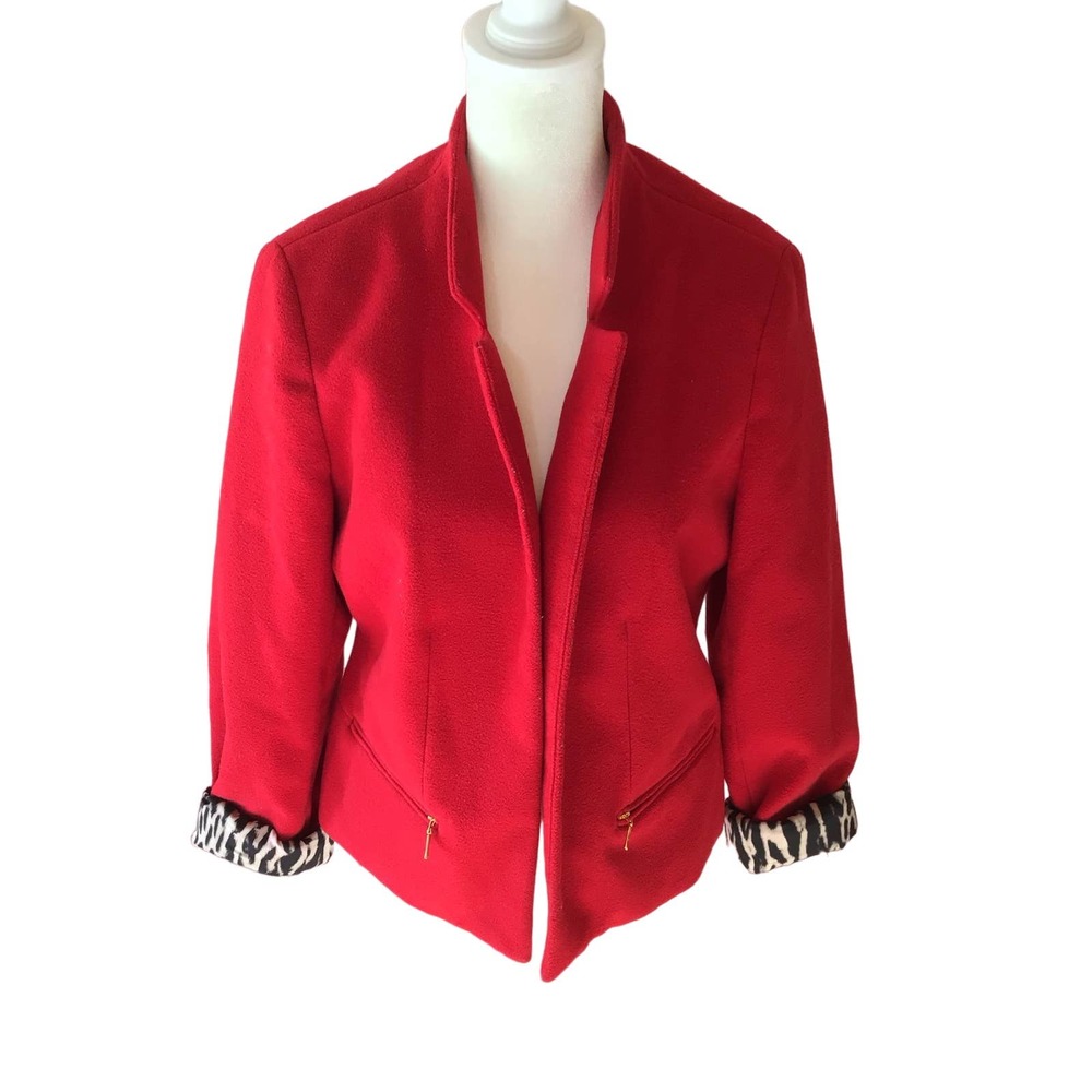 Chico’s Everyday solid Ponte Jacket red with leopard print women’s small‎